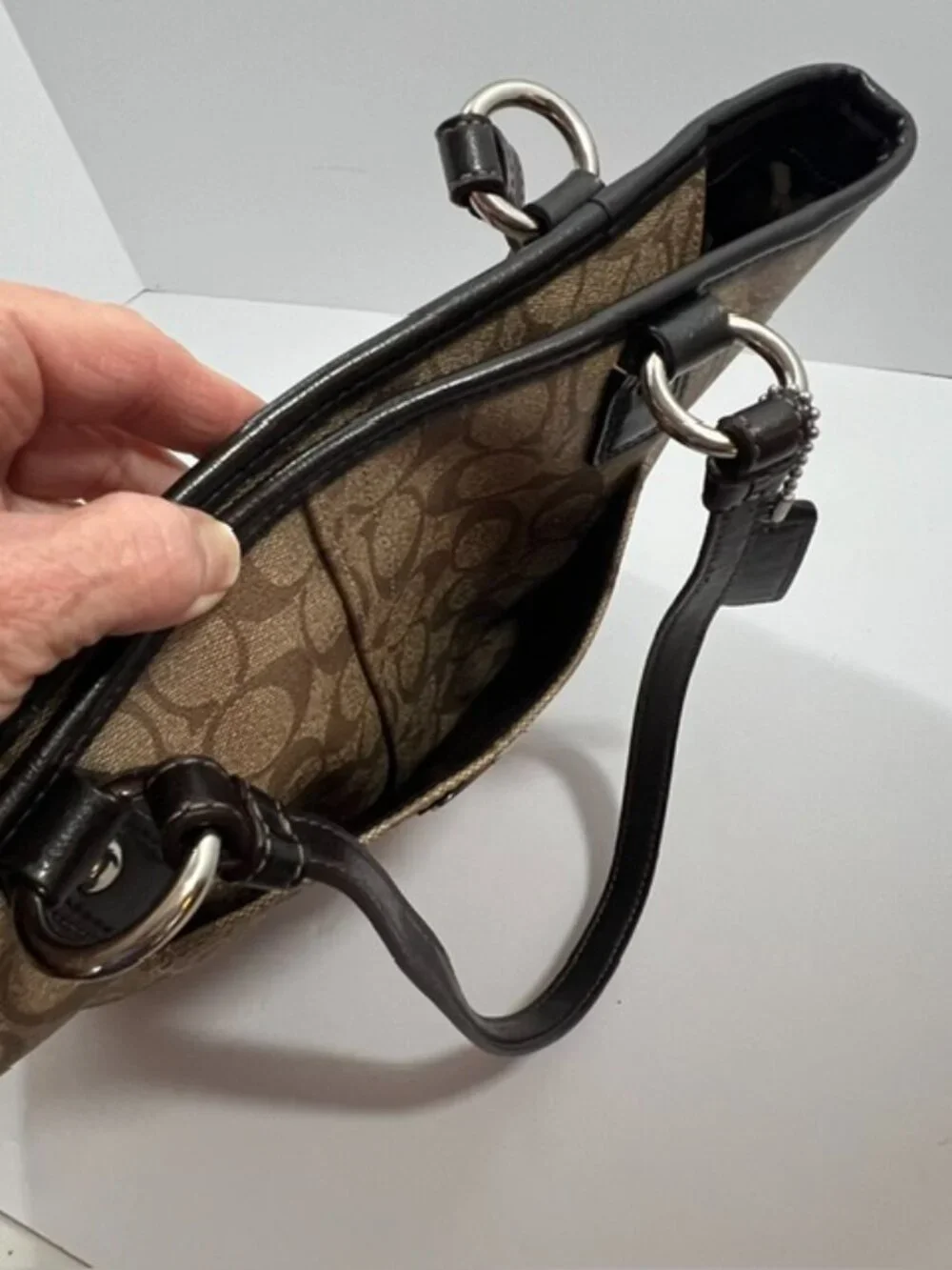 COACH PEYTON HERITAGE TOTE F18917 TAN / DRK BROWN
